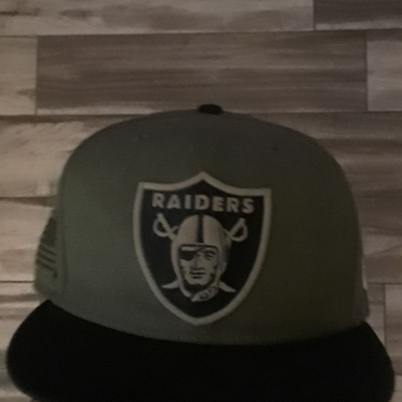 Las vegas Raiders new era 5 3/8 fitted cap - Picture 4 of 5